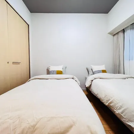 Jun Kabukicho Apartment Tokyo Exterior photo